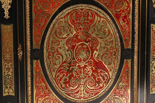 Lot 141 - A Victorian ebonized and red tortoiseshell...