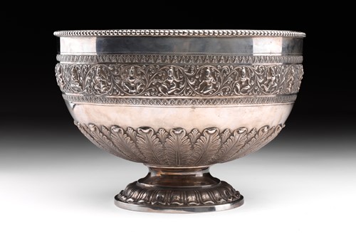 Lot 441 - A large and impressive Indian silver circular...