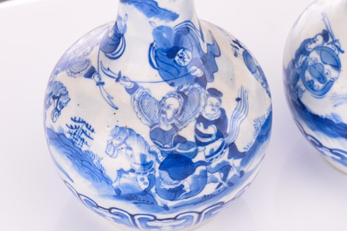 Lot 100 - A pair of Chinese blue and white porcelain...