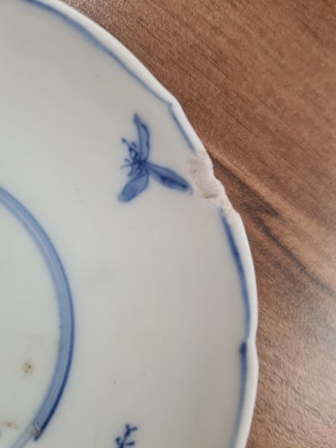 Lot 71 - A small collection of mostly Chinese blue and...