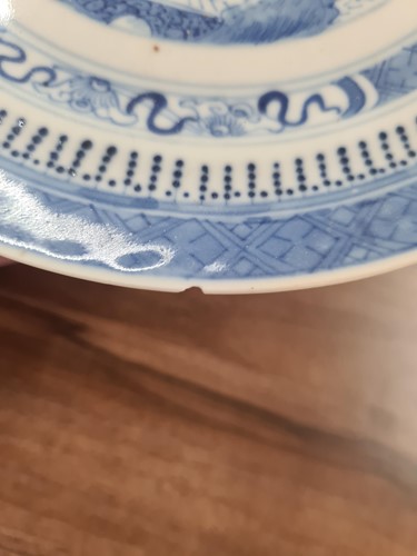 Lot 71 - A small collection of mostly Chinese blue and...