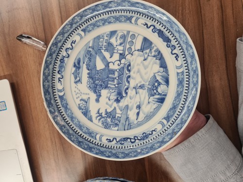 Lot 71 - A small collection of mostly Chinese blue and...