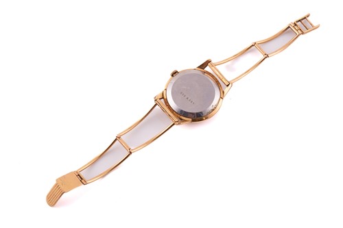 Lot 223 - A Zenith hand-wound mechanical wristwatch,...