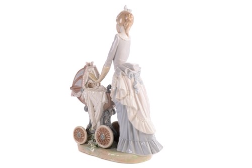 Lot 221 - A group of five large Lladro figures, to...