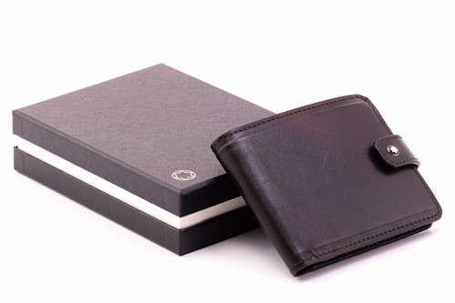 Lot 198 - Montblanc - A leather wallet from the 1926...