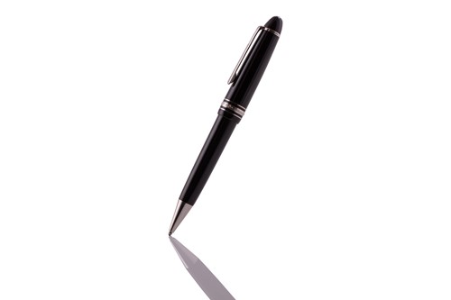 Lot 187 - Montblanc Meisterstück Platinum-Coated LeGrand...