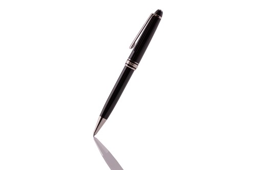 Lot 178 - Montblanc Meisterstück Classique Ballpoint pen,...