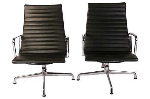 Lot 163 - A pair of contemporary Charles Eames Vitra EA...