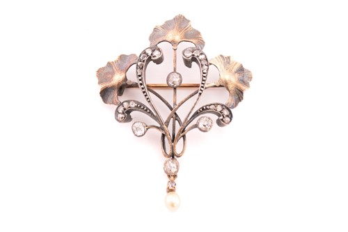 Lot 9 - An Art Nouveau diamond and pearl brooch, with...
