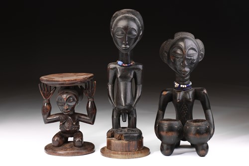 Lot 49 - A Luba double bowl bearer, Mboko, Democratic...