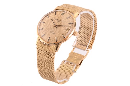 Lot 202 - An Eternamatic 3000 De Luxe 18ct gold...