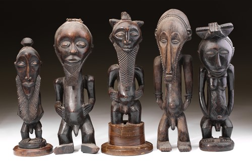 Lot 136 - A group of Hemba standing male figures,...