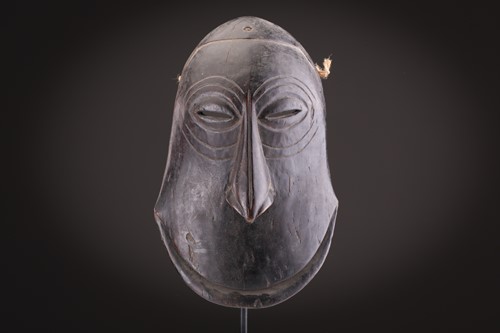Lot 151 - Four Hembe monkey masks, Democratic Republic...