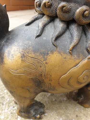 Lot 75 - A large Chinese bronze Pixiu censor, with open...