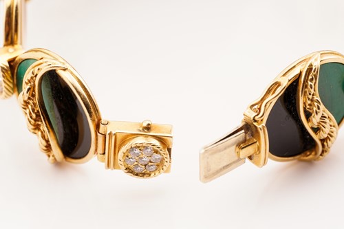 Lot 330 - A stunning Patek Philippe lady's dress watch...