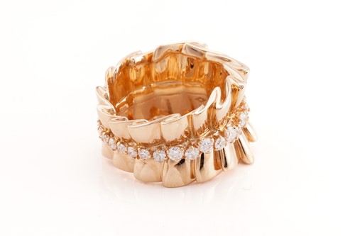 Lot 278 - Dior - 'Archi' ring set with diamonds in 18ct...
