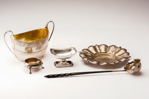 Lot 434 - A mixed collection of silver comprising a...