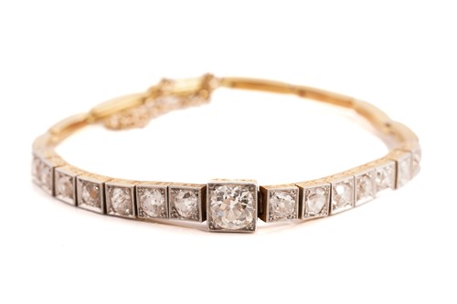 Lot 29 - An Art Deco style diamond line bracelet,...