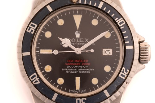 Lot 346 - A Rolex Sea-Dweller Submariner 2000 - Double...