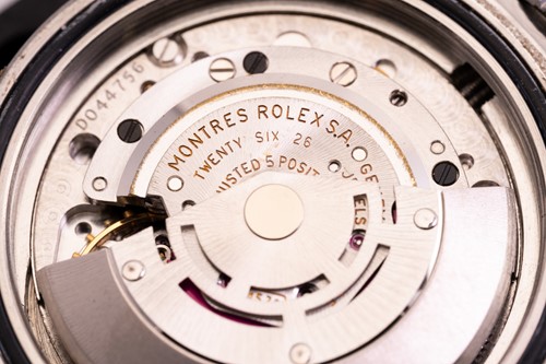 Lot 346 - A Rolex Sea-Dweller Submariner 2000 - Double...