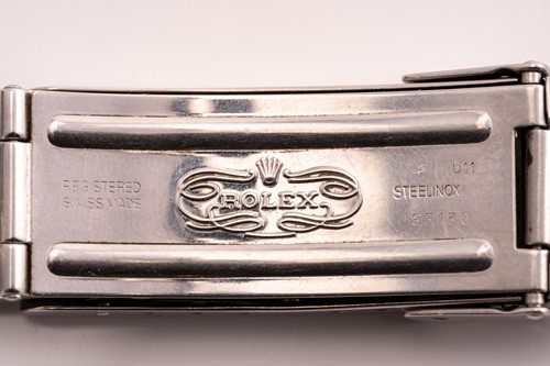 Lot 346 - A Rolex Sea-Dweller Submariner 2000 - Double...