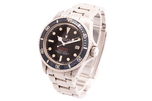 Lot 346 - A Rolex Sea-Dweller Submariner 2000 - Double...