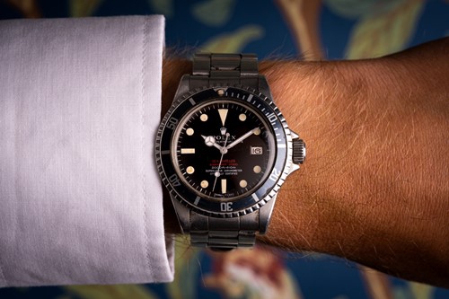 Lot 346 - A Rolex Sea-Dweller Submariner 2000 - Double...