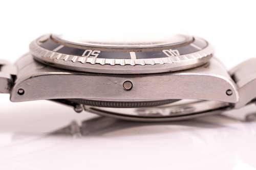 Lot 346 - A Rolex Sea-Dweller Submariner 2000 - Double...