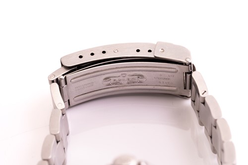 Lot 346 - A Rolex Sea-Dweller Submariner 2000 - Double...