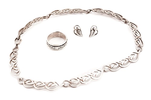 Lot 75 - A small collection of Celtic jewellery in...