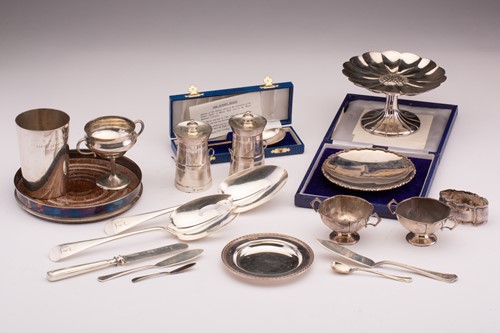 Lot 370 - A pair of silver salt and pepper grinders,...