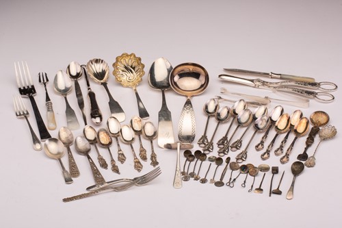 Lot 365 - A set of six Oriental figural teaspoons,...