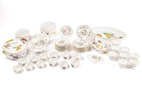 Lot 408 - An Aynsley Pembroke pattern part tea service,...
