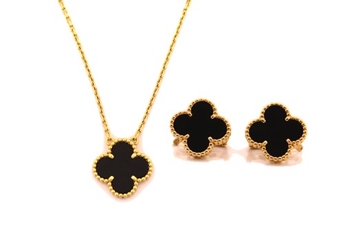 Lot 179 - Van Cleef & Arpels - Vintage Alhambra pendant...