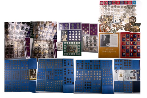 Lot 283 - A large quantity of coins, loose, in boxes and...
