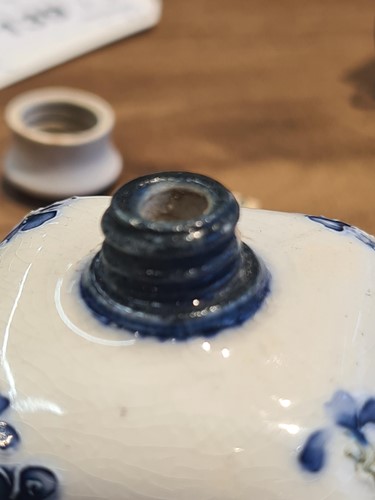 Lot 139 - William Moorcroft for James MacIntyre, a...
