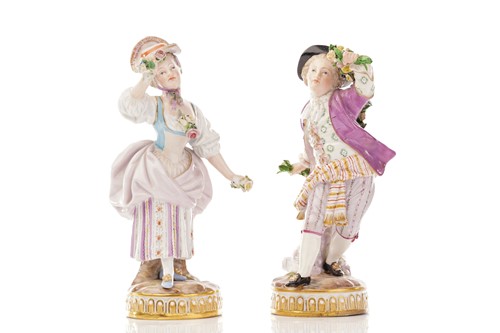 Lot 437 - A pair of Meissen figures dressed in purple,...