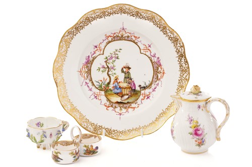Lot 447 - An 18th century Meissen plate, depicting...