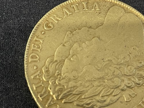 Lot 372 - William & Mary, five guineas, 1692, conjoined...