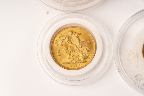 Lot 392 - Victoria four gold coin Jubilee set, 1887,...