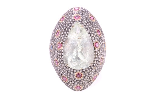 Lot 68 - A cocktail ring with beryl, diamonds and...