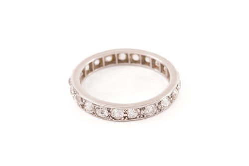 Lot 51 - A diamond eternity ring, contains twenty-one...