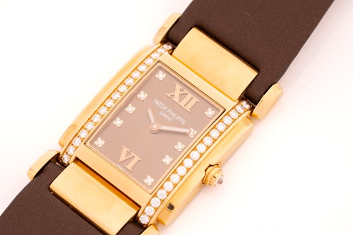Lot 406 - A Patek Philippe Twenty~4 4920R-001, featuring...