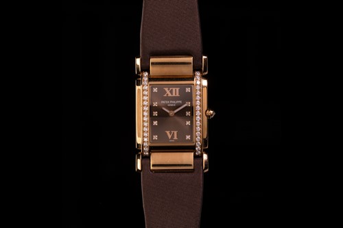 Lot 406 - A Patek Philippe Twenty~4 4920R-001, featuring...