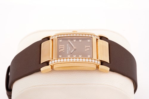 Lot 406 - A Patek Philippe Twenty~4 4920R-001, featuring...