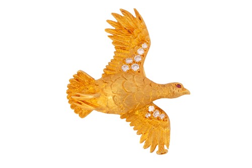Lot 189 - An 18 carat gold and diamond brooch in the...