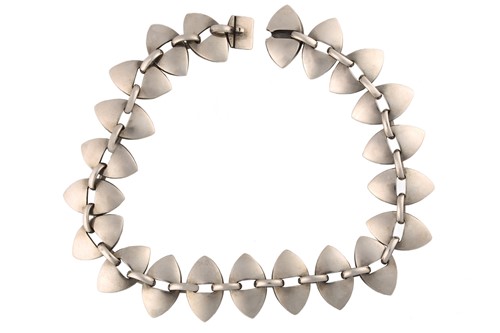 Lot 373 - Georg Jensen - A necklace with twenty-one...