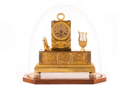 Lot 363 - A French Empire gilt brass 8-day mantle clock,...