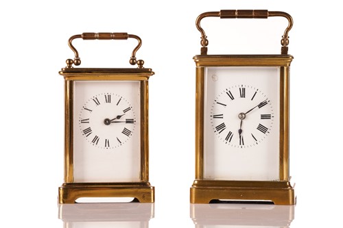 Lot 364 - An early 20th-century French 8-day corniche...