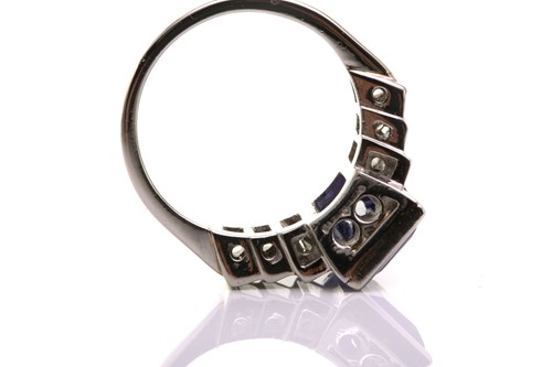Lot 21 - An Art Deco-style platinum tanzanite and...